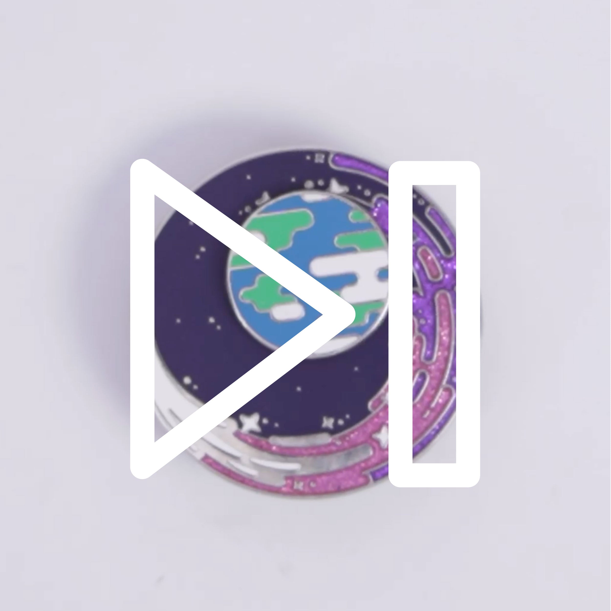 LIMITED EDITION Visiting Comet Pin – the kurzgesagt shop